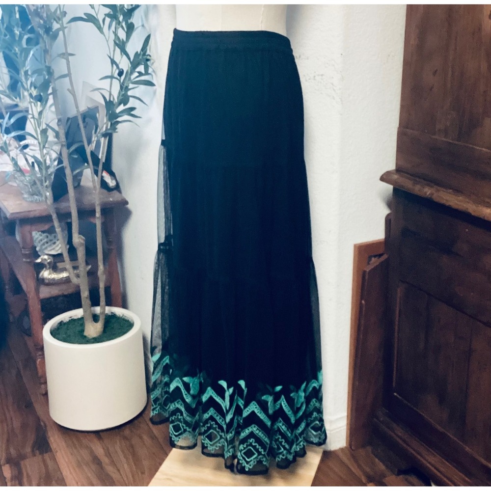 Pink Cattlelac Black Turquoise Embroidered Mesh Maxi Skirt XL NEW Western Boho
